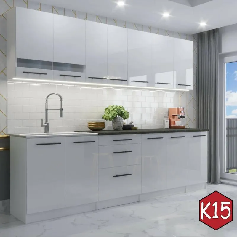 Jak skutecznie wyczyścić matowe meble w kuchni i przywrócić im blask?