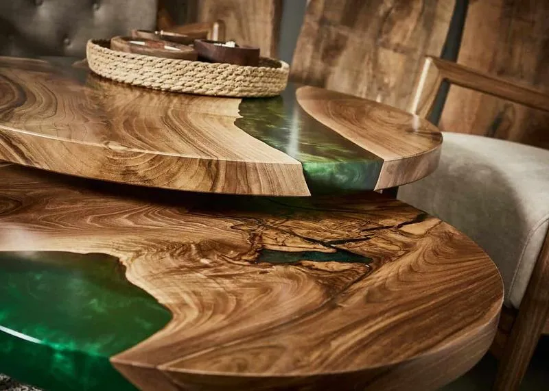 Skuteczne sposoby na to, jak pozbyć się żywicy z mebli ogrodowych